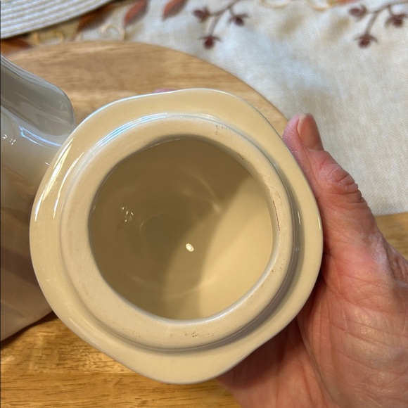 Ghost Smiling Mini Treat Jar NWT 19.6 Oz. Iridescent Finish 100% Earthenware - Picture 7 of 9